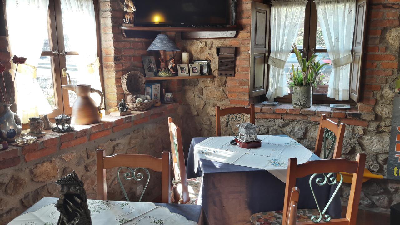 Hotel Alda Авин Экстерьер фото